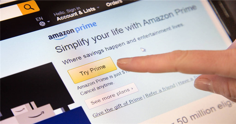 How does Amazon's advertising positioning of cross-border information affect the cost
