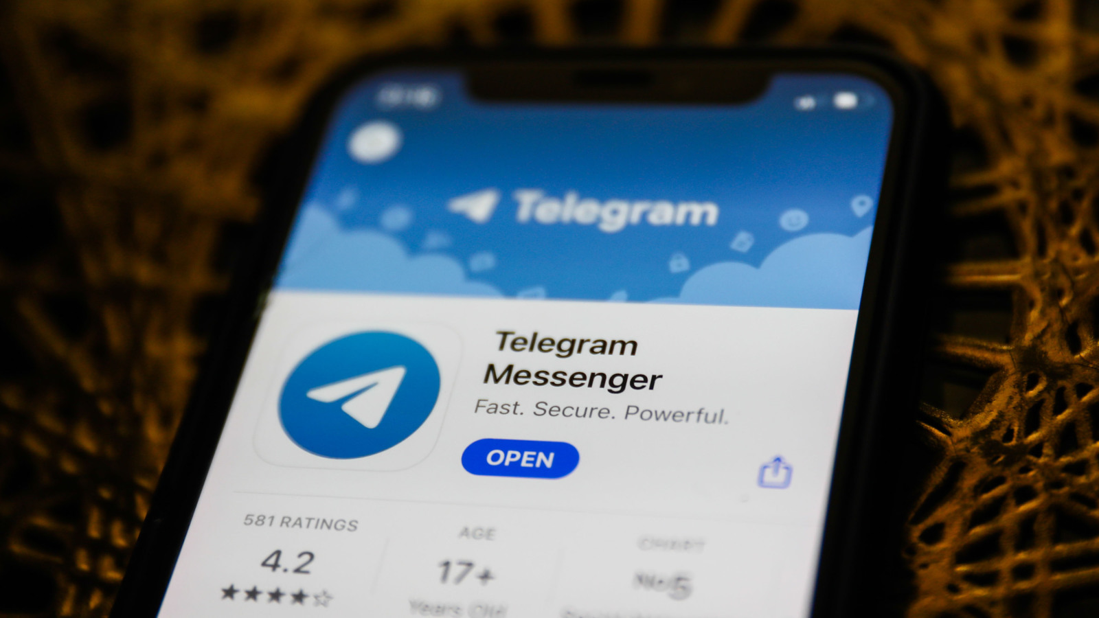 跨境出海Telegram1月下载量击败TikTok登顶榜首，24%的下载都来自印度