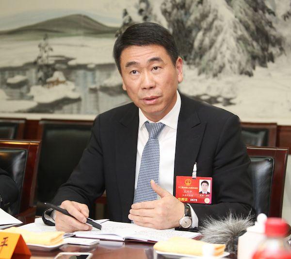 behind the counter trend growth of cross-border e-commerce: laws and regulations are not perfect. Wang Liping, deputy to the National People's Congress, suggested accelerating the construction of top-level design