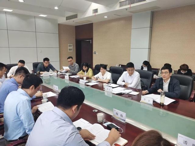 guangzhou enterprises come to ququ to investigate cross-border e-commerce projects