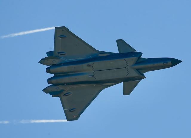 the j-20 is not sold, the j-10 is not bought, and the sales volume of xiaolong is poor. what about the foreign trade of chinese fighters?