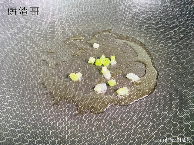 鲜香四溢的虾皮紫菜汤，制作简单，口感清爽