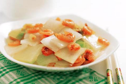 Delicious dried shrimps, mushrooms and steamed white gourd can't stop when you eat them!