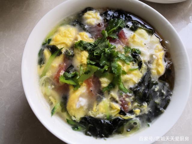 the laver egg soup with light and nourishing stomach, because the addition of shrimp skin is more nutritious and delicious