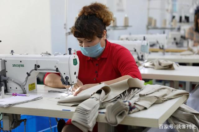 yuepuhu County: Xinyue garment and textile park guarantees foreign trade, promotes production and stabilizes employment!