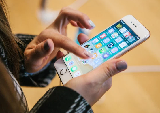 出海资讯亚马逊3C产品出事了！烧了美国人的车