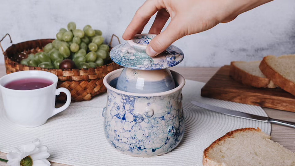 B2B Chinese Porcelain Sails Away! Butter storage tanks are popular on multiple platforms