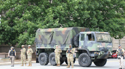 跨境电商中国卖家包裹被抢！亚马逊正主动取消订单，退款激增