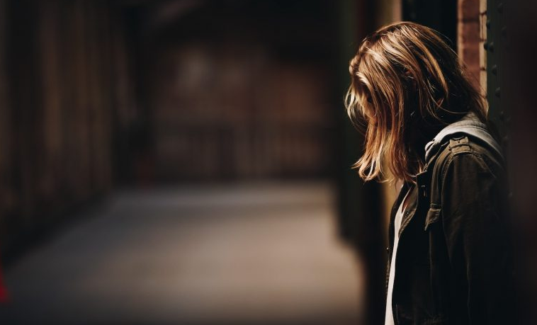 跨境电商平台同行隔三差五上差评，时不时还有买家留差评，我太难了！