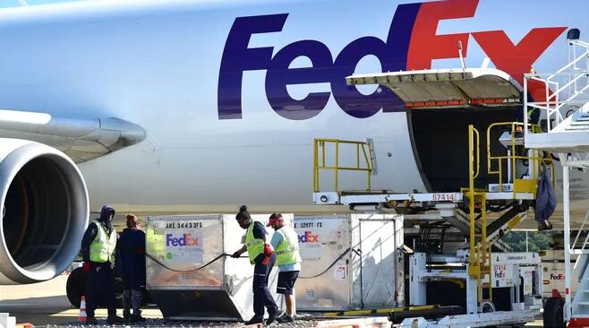 跨境资讯UPS、USPS、联邦快递将收取旺季附加费
