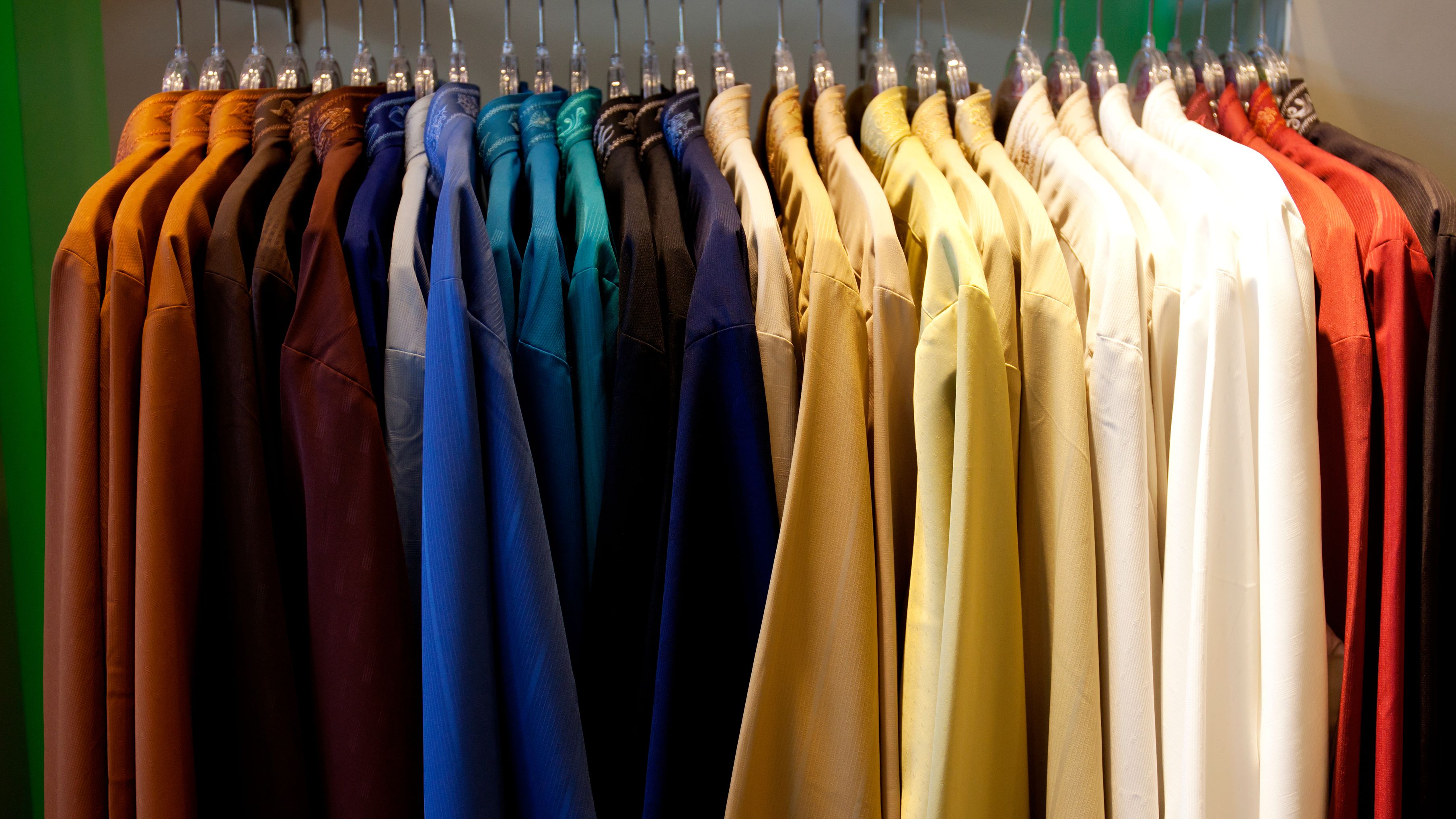 跨境电商服装市场好转!61%的美国消费者表示他们需要更新衣橱